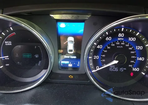 2013 Hyundai Sonata Hybrid z USA, uszkodzony, nr VIN KMHEC4A42DA083836